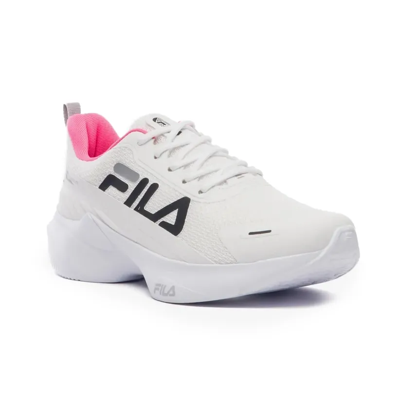 Tênis feminino branco com detalhes em rosa e preto da marca FILA visto de lado sobre fundo branco